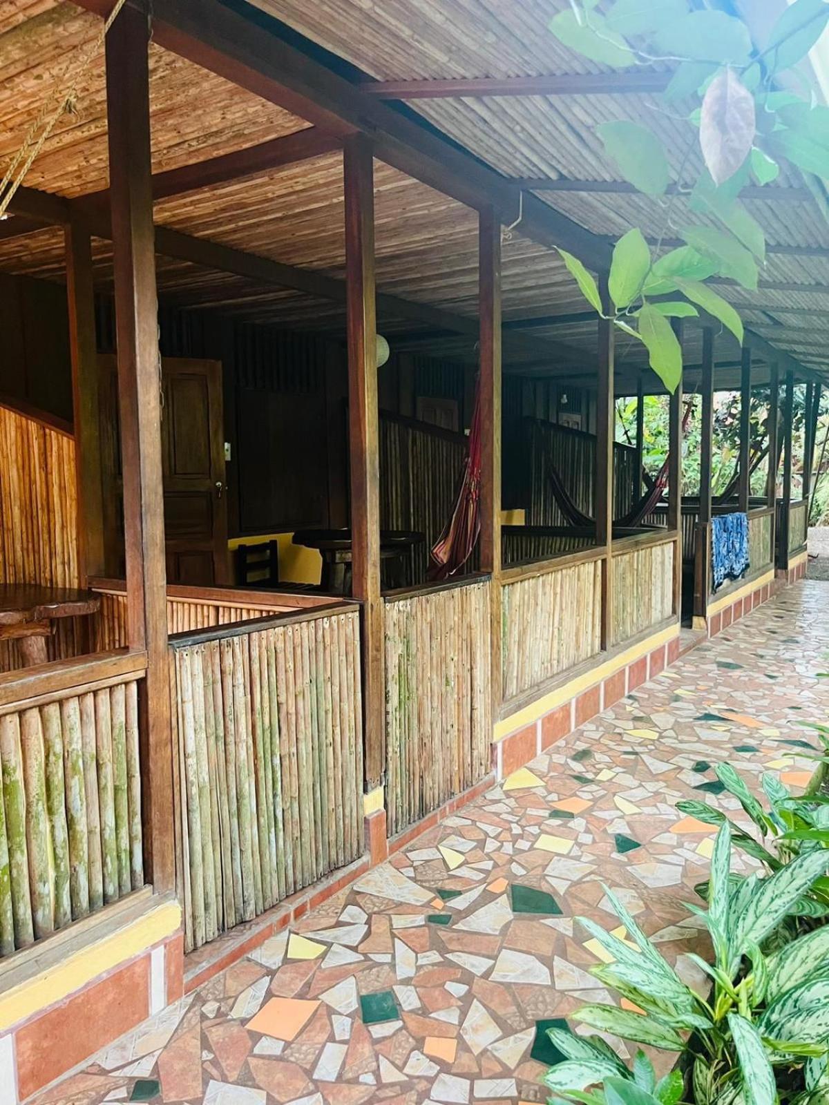 La Casa De Rolando Villa Puerto Viejo de Talamanca Exteriör bild