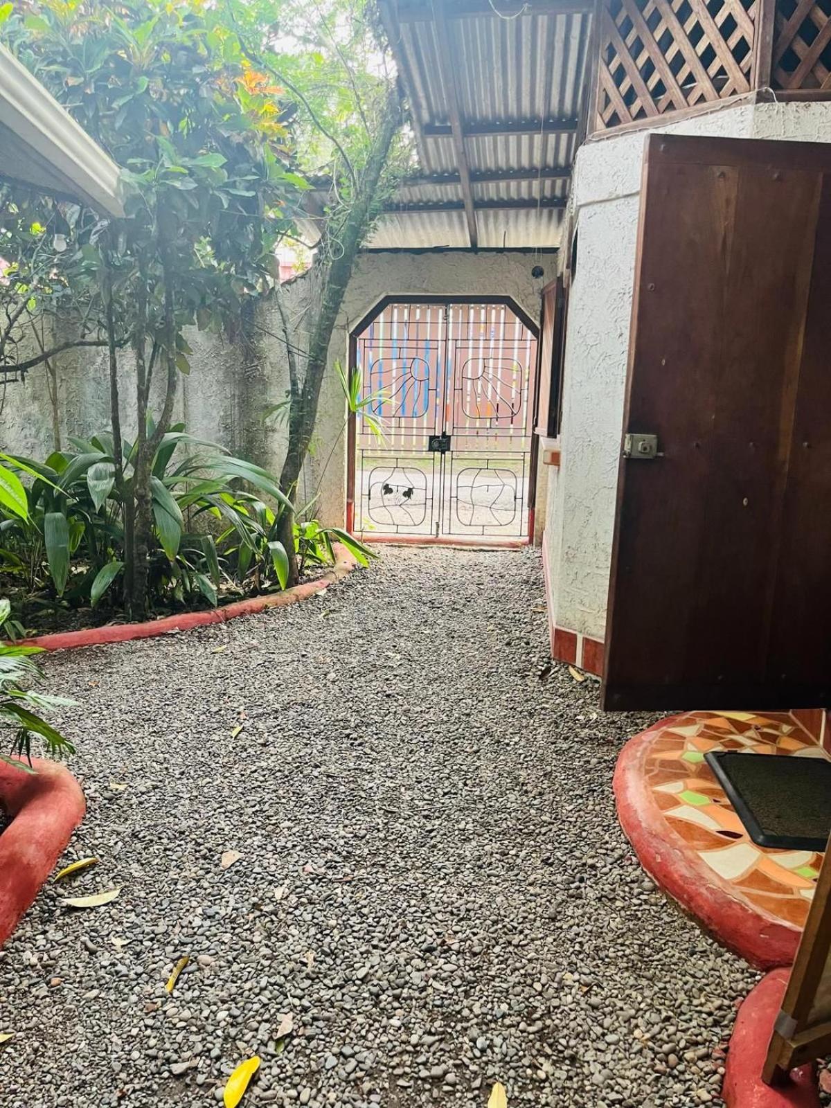 La Casa De Rolando Villa Puerto Viejo de Talamanca Exteriör bild